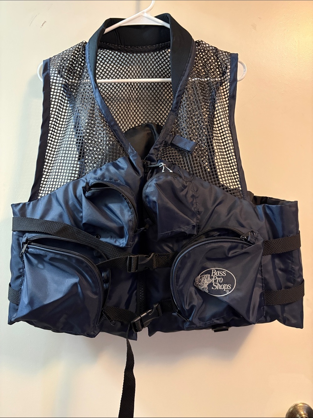 XXL.  Bass Pro Shops Navy Blue Mesh Utility Fishing Vest